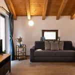 Apartament Casa Closellinaz Roisan