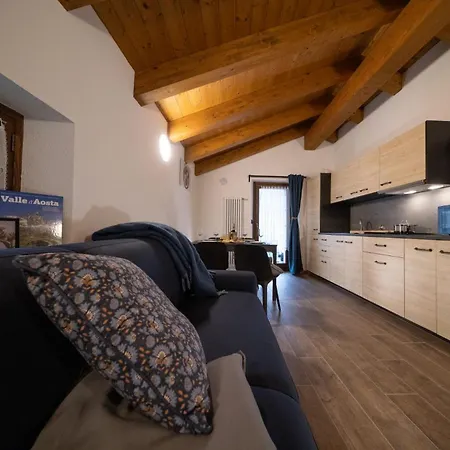 Casa Closellinaz 아파트