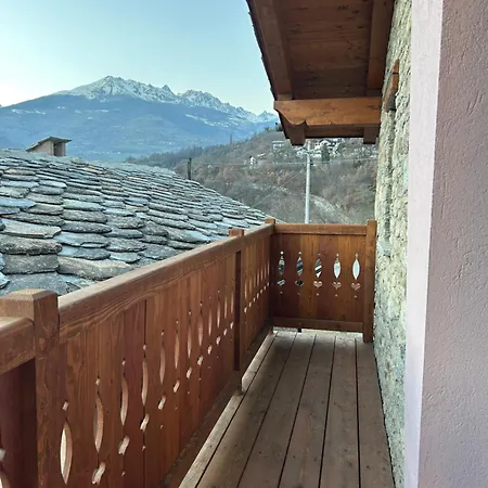Casa Closellinaz * Roisan