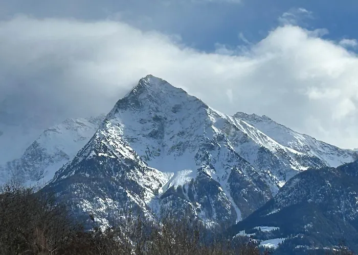 Casa Closellinaz * Руазан